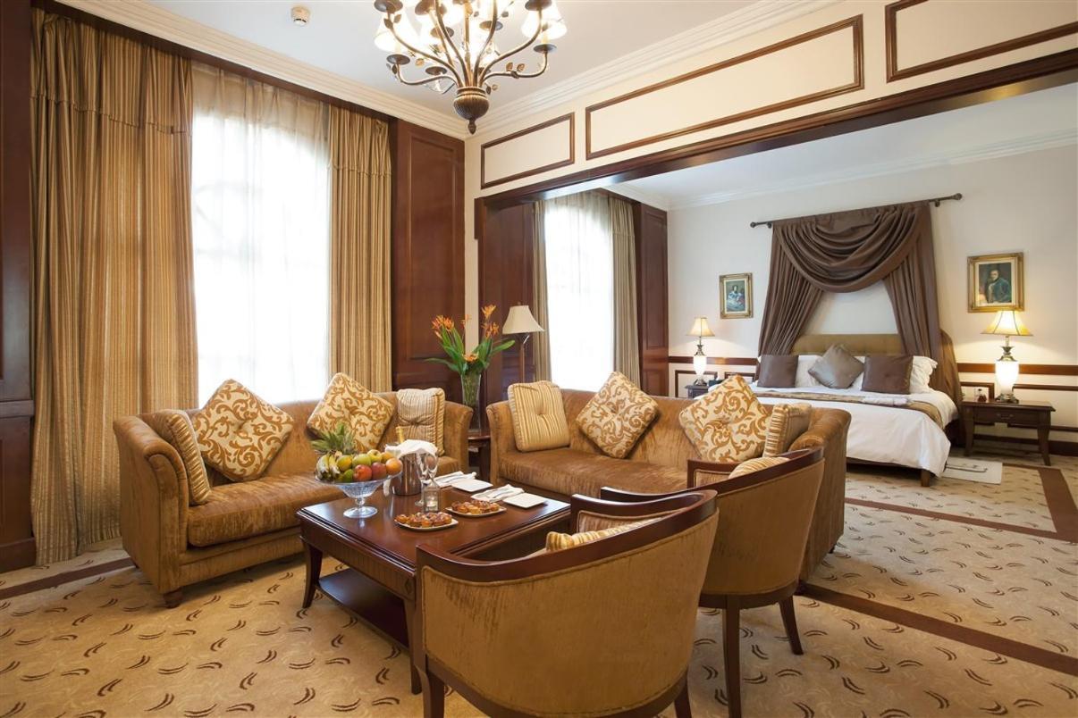 Hotel Ledger Plaza Bangui Esterno foto