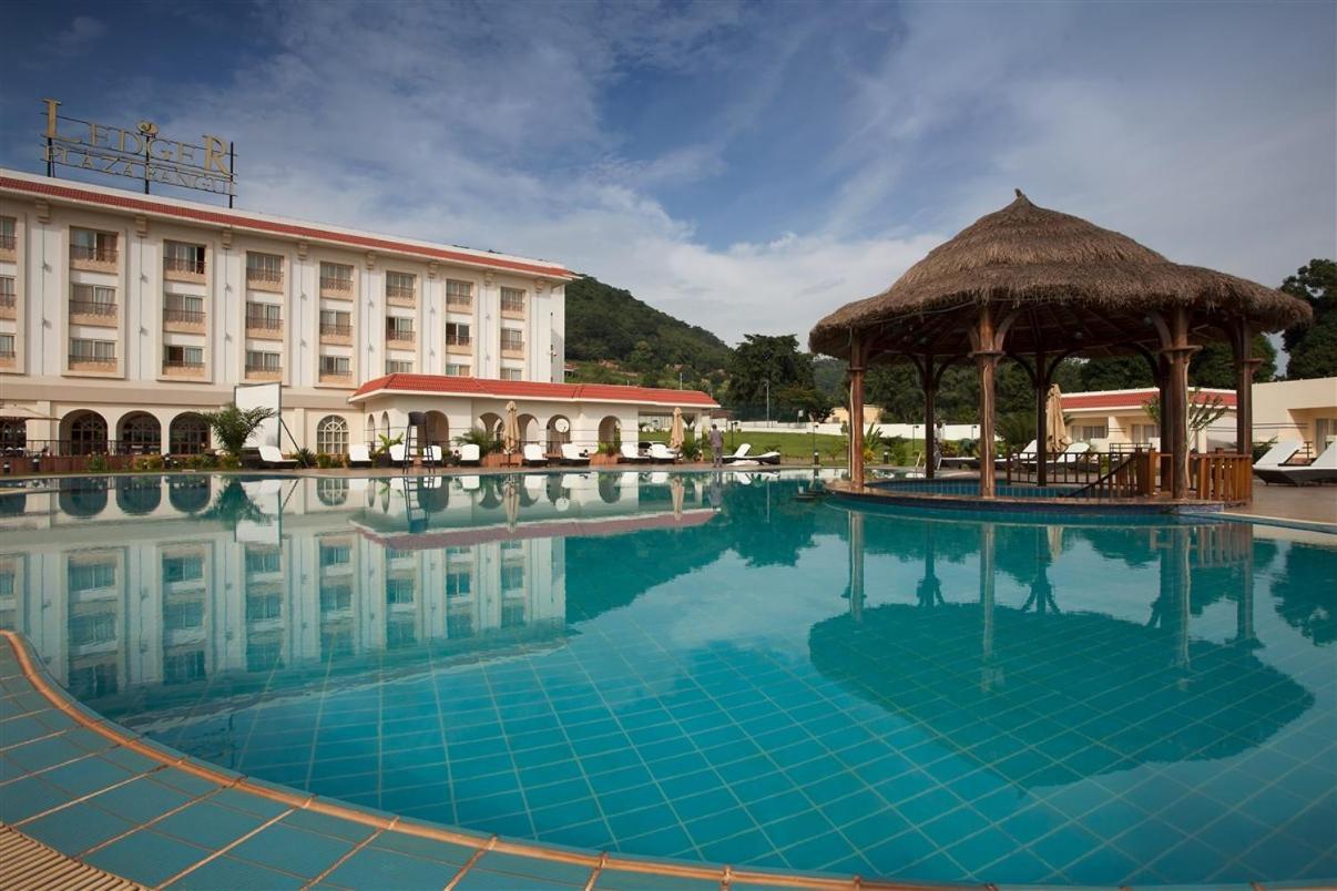 Hotel Ledger Plaza Bangui Esterno foto